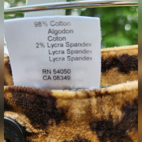 Ralph Lauren Leopard Print Velvet pants - Picture 6 of 7